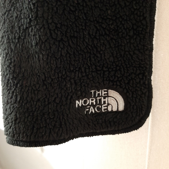 The North Face Fleece Scarf Cozy Winter Outdoor Black - Picture 2 of 6